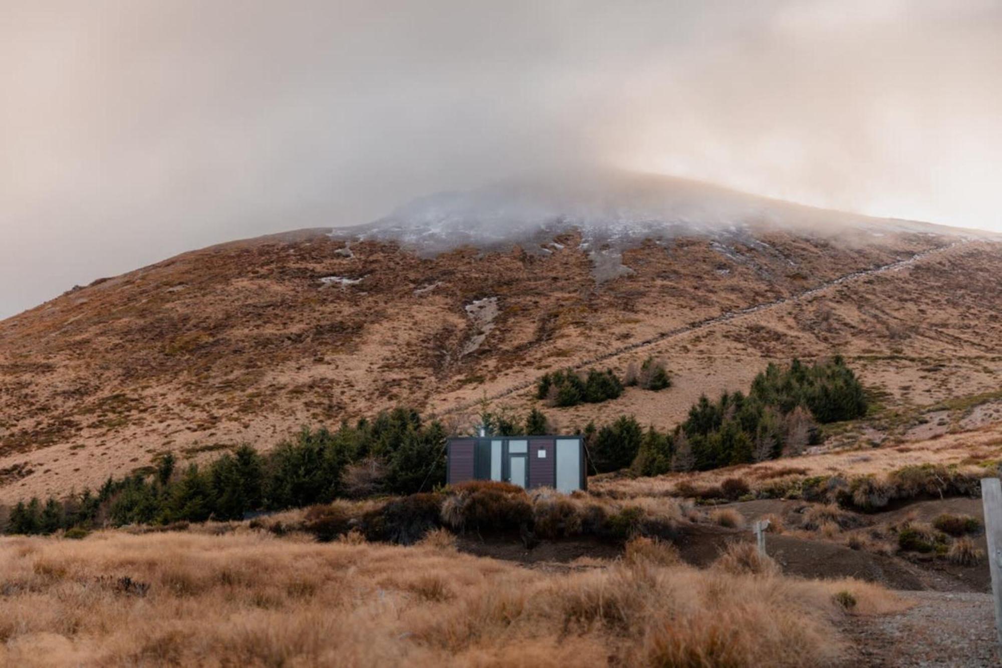 Lake Stella Mountain Retreat 1 - Falcons Nest By Tiny Away Mt Lyford Exterior photo